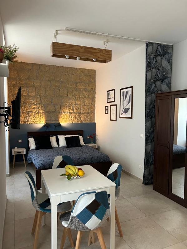 Цены на Mirea Apartments в Неаполе