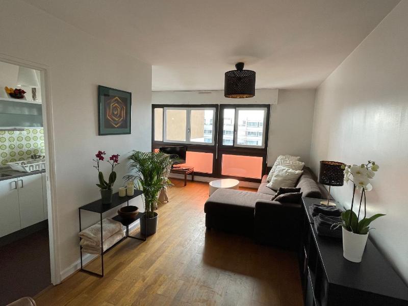 Appartement lumineux 2 pieces Paris - ideal famille — отель с удобствами в Париже
