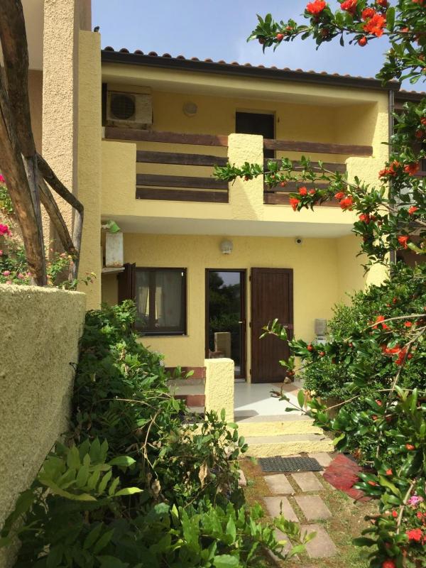 Viale Aquilone 10 a Chia - Splendida casa vicino alle spiagge