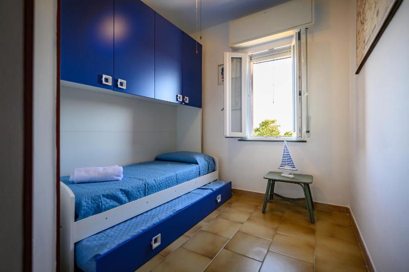 Residenza Ponente a Stintino - Oasi con Giardino