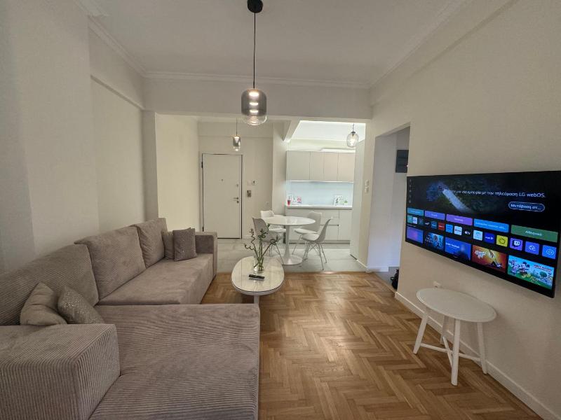 Цены на Acropolis Flat в Афины