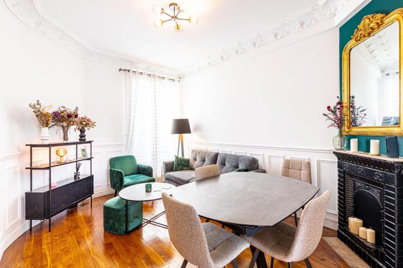 GuestReady - Pleasant stay near Grand Palais — отель с удобным расположением в Париже