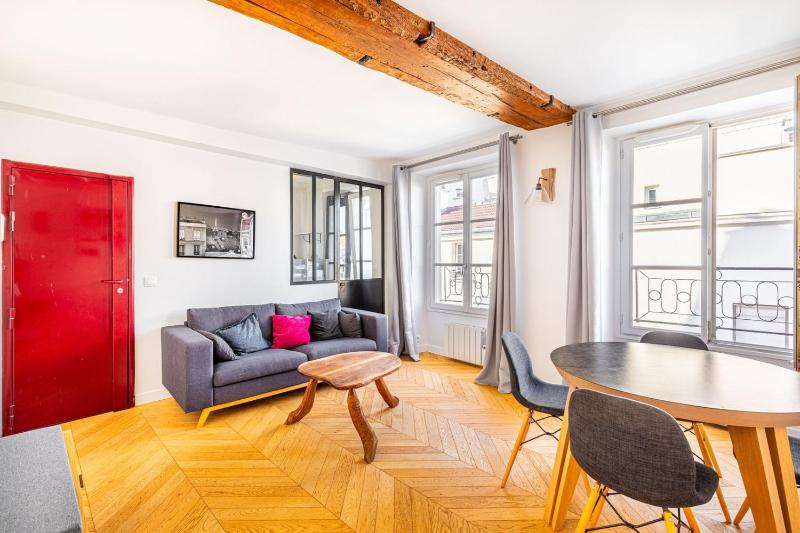 GuestReady - Charmant Apt. en plein coeur du Marais — отель в Париже, Франция