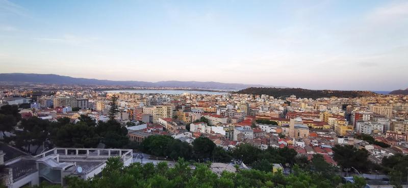 Cagliari Suites Castello - Moderno appartamento centrale