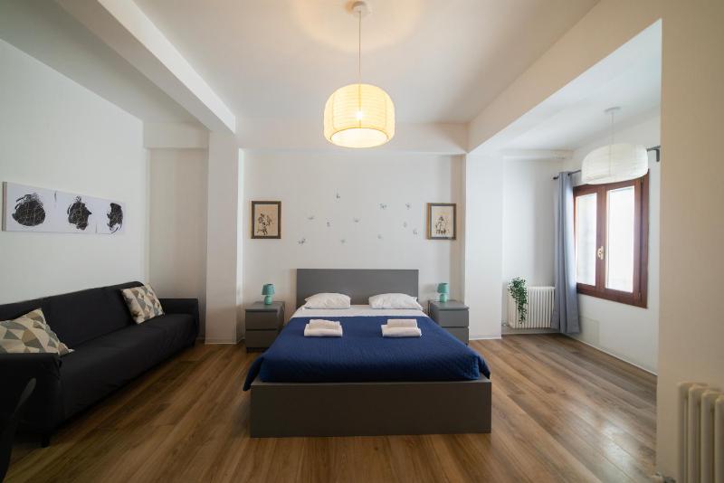 Twin grande, grazioso pied-a-terre a Venezia — отель с удобствами в Венеции