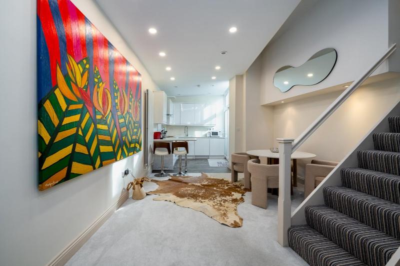 GuestReady - Sunny Haven in Notting Hill — отель с удобным расположением в Лондоне