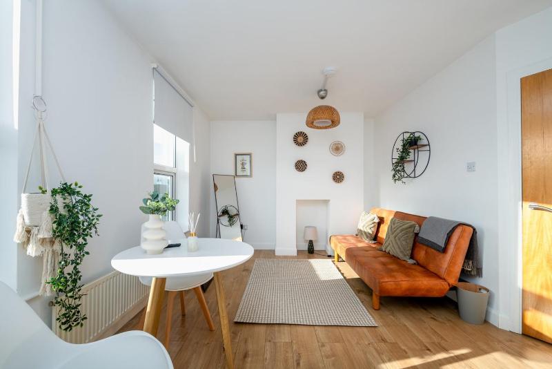 Цены на GuestReady - Bow's Delight near London Stadium в Лондоне