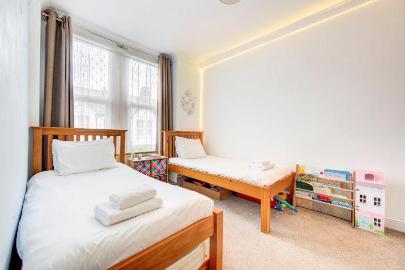 GuestReady - Tranquility near Shepherd's Bush — отель с удобствами в Лондоне