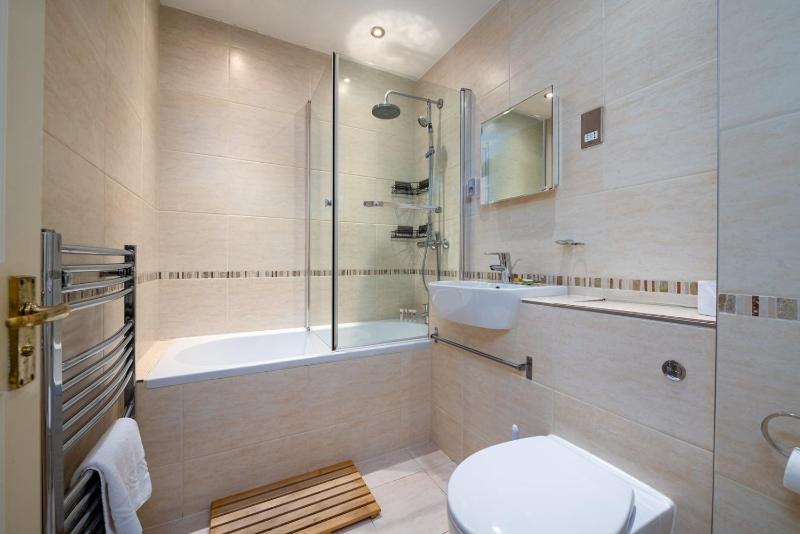 GuestReady - Sunny Victoria Hall — отель с удобным расположением в Лондоне