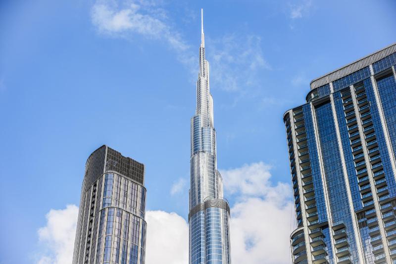 Stayis - 1 BR Iconic Burj Khalifa View — забронировать отель в Дубае