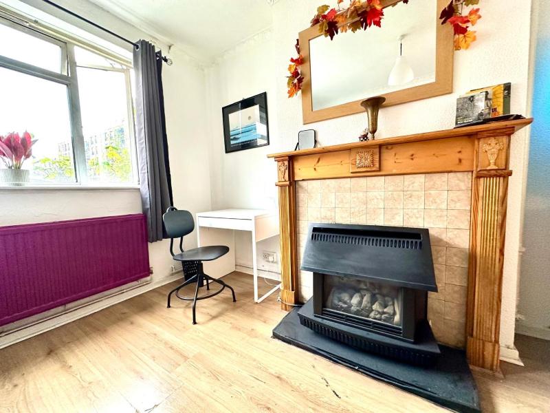 Цены на Whitechapel Lindley House R2 в Лондоне