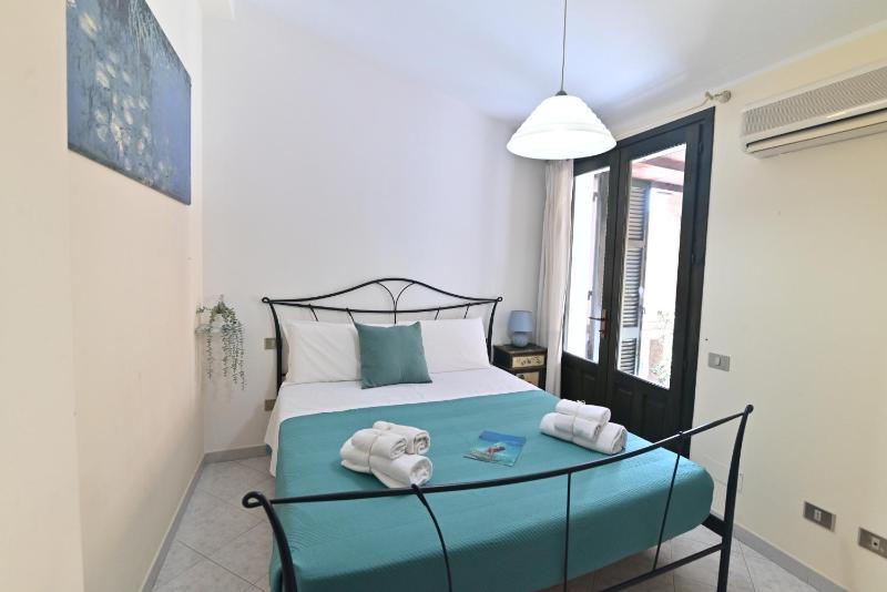 IzzHome Central Terrace a Pula - Spazioso apt con vista