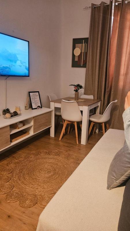 Piso en Chamberi 2 habitaciones — отель в Мадриде, Испания