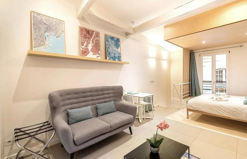 Цены на GuestReady - Modern Studio 1min Charonne Metro в Париже