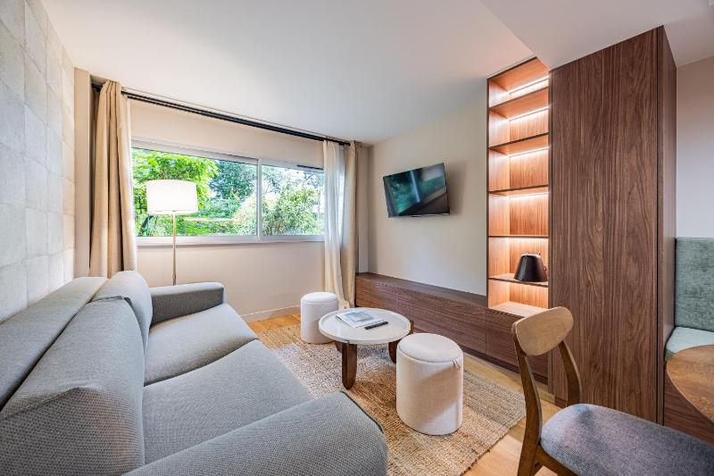 LovelyAppartment-OldMontmartre — комфортный отель в Париже