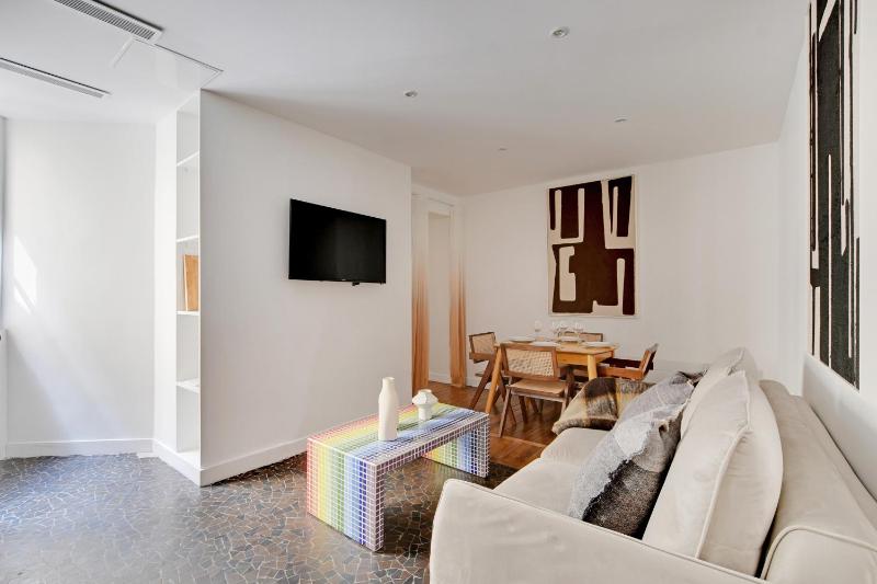 Pure Gem in the Heart of Saint Germain - 2CH-6P — отель с удобным расположением в Париже