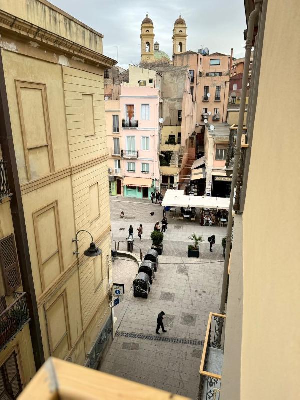 FL apartments a Cagliari - Ampio appartamento