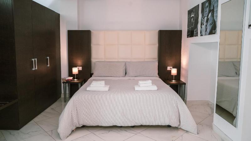 Morin 10 Rome Exclusive Suites — забронировать отель в Риме