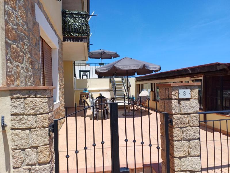 Lungomare Bed Rooms a Santa Maria Navarrese - Elegante B&B fronte mare