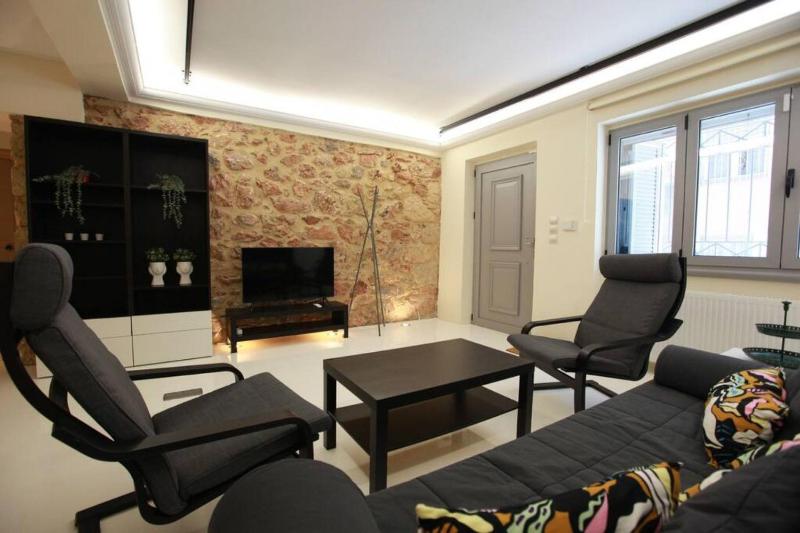 Elegant studio at the Acropolis hills — забронировать отель в Афины
