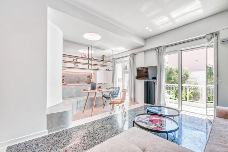 Comfortable Living in Athens 2BR Apartment — отзывы гостей и цены