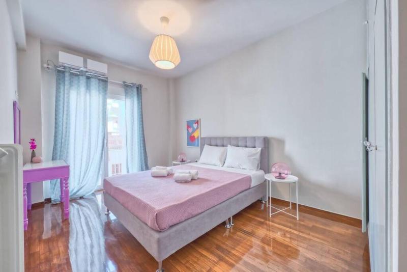 MUSE A Dreamy and Fresh New apartment — комфортный отель в Афины