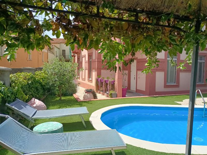 Maison Belle Époque a Oristano - Elegante suite con piscina