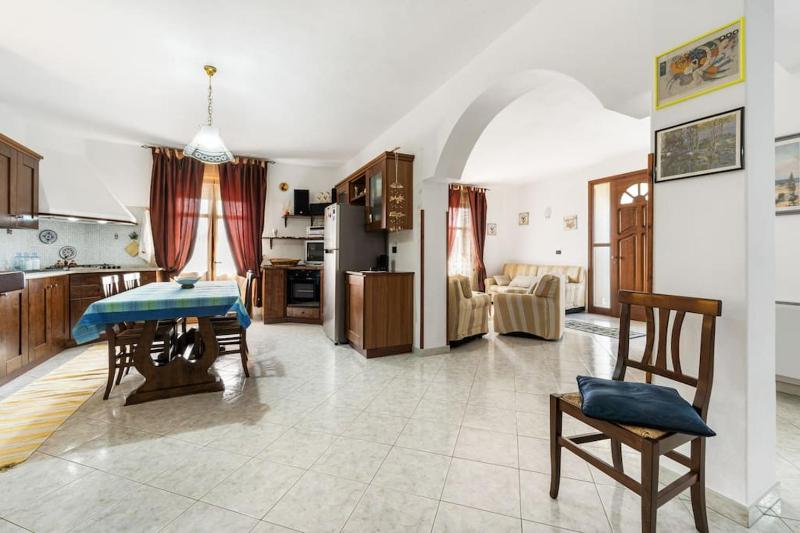 Nel Cuore dell'Isola a Nuragus - Lussuosa Casa Vacanze