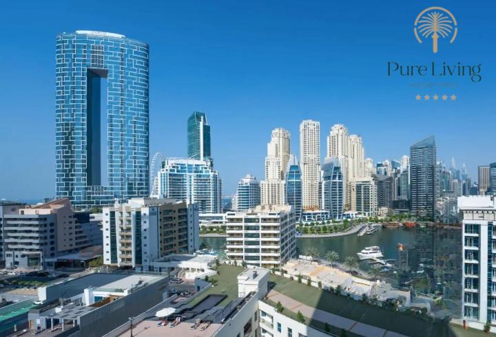 Цены на Newly designed 1BR-Walkin to Marina beach-Tram в Дубае
