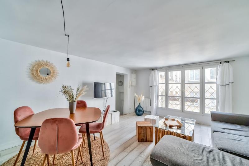 GuestReady - Elegant 2BR Ap in Saint-Martin — забронировать отель в Париже