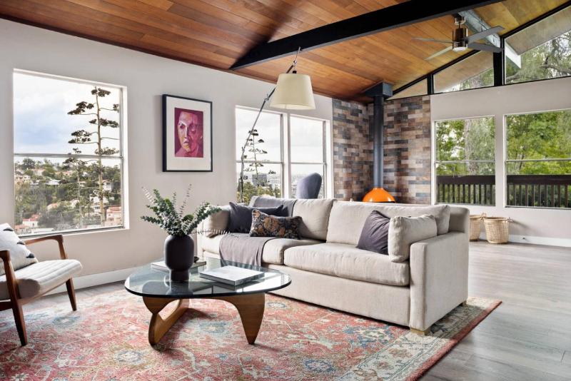 Hollywood Hideaway — отель с удобствами в Лос-Анджелесе