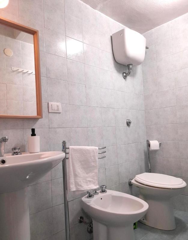 Casa a Bosa - Autentico Appartamento nel Centro Storico