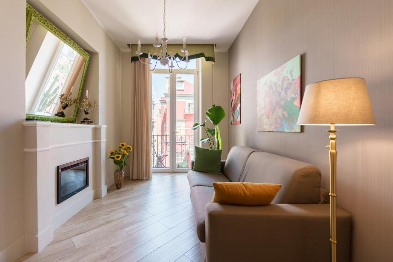 It's Room Naples — забронировать отель в Неаполе
