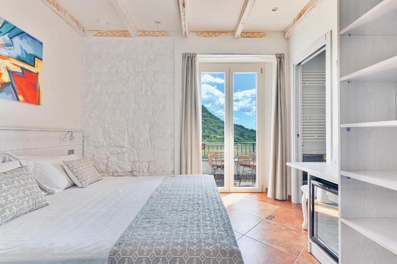 La Roccia Dell'Elefante - Confortevole B&B a Castelsardo