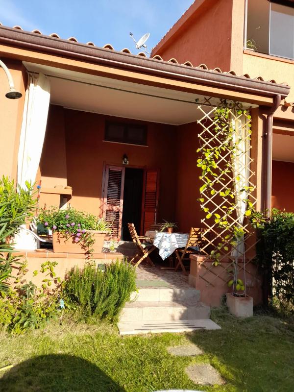 Casa Vacanze Costa Rei - Rifugio con Giardino Vicino Mare