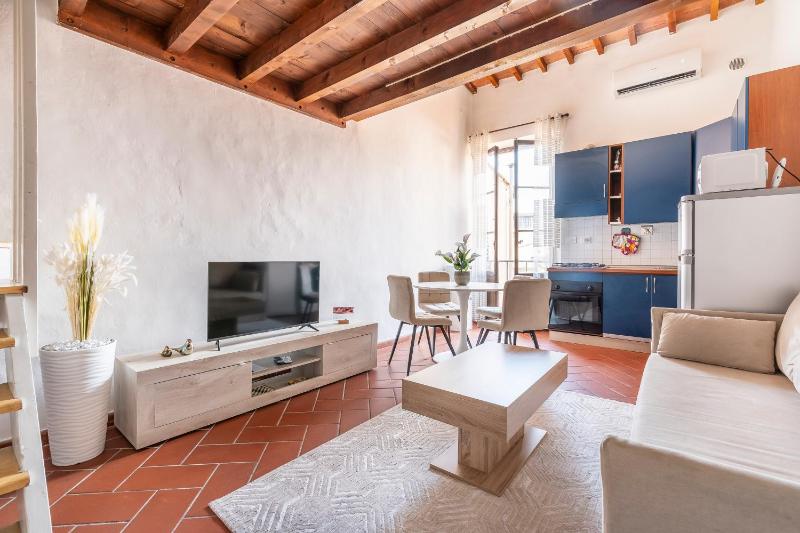 [Piazza Santo Spirito] Appartamento con 2 Camere Matrimoniali — отзывы гостей и цены