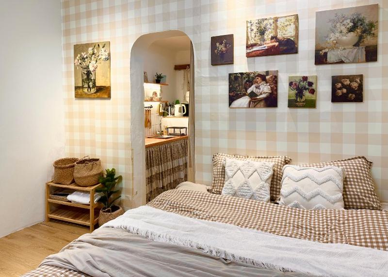Цены на Trixie Homestay # close HoanKiemlake # Old Quarter # Balcony в Ханое