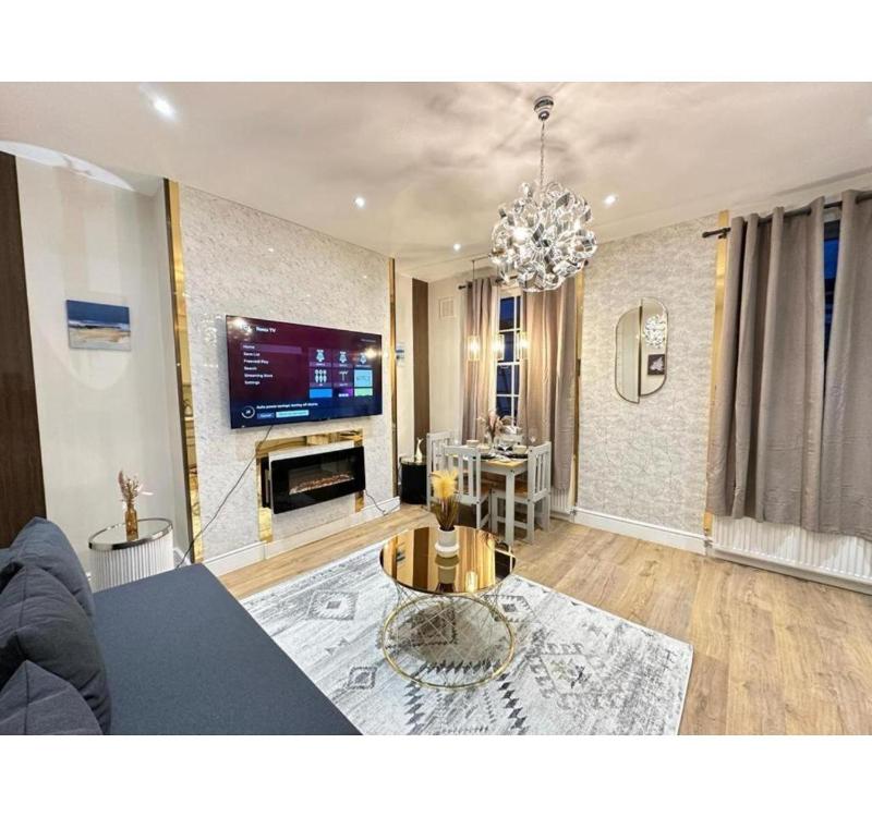 F2- Beautiful 1 Bed Flat Near Edgware Road Station — забронировать отель в Лондоне