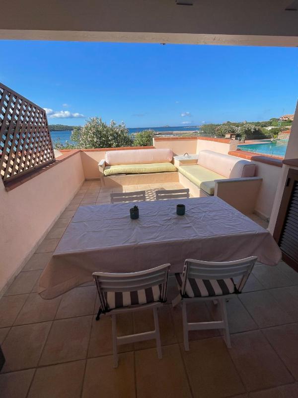 GIEFFE STUDIO a Golfo Aranci - Lussuoso appartamento fronte mare