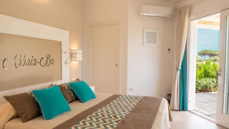 Resort Abbaia Ba a Budoni - Lussuoso Hotel 4 Stelle