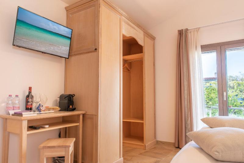 MARISTESI a Siniscola - Lussuoso Resort Fronte Mare