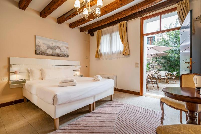 Residenza Centopietre - Dorsoduro by Wonderful Italy — отзывы гостей и цены