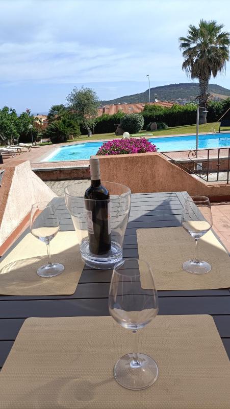Casa Stefania a Castelsardo - Appartamento con Piscina