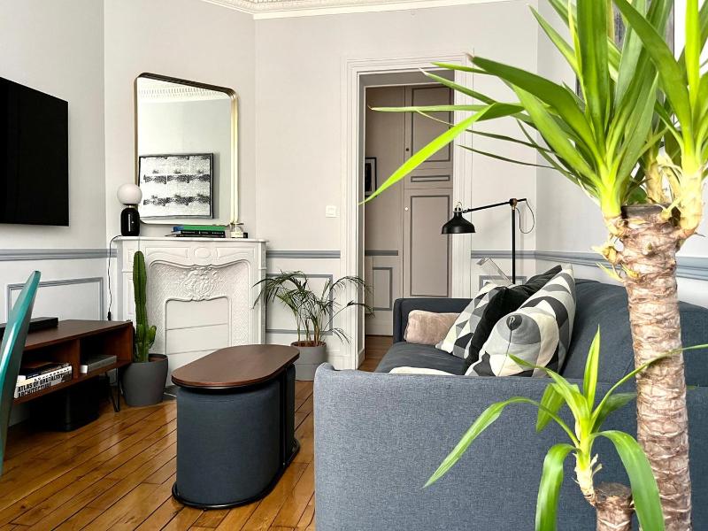 Цены на GuestReady - Cozy and elegant flat in Montmartre в Париже