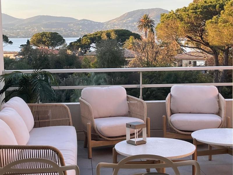Terrasse VUE MER a Saint-Tropez - Appt 3 chambres — забронировать отель в Сент-Тропезе
