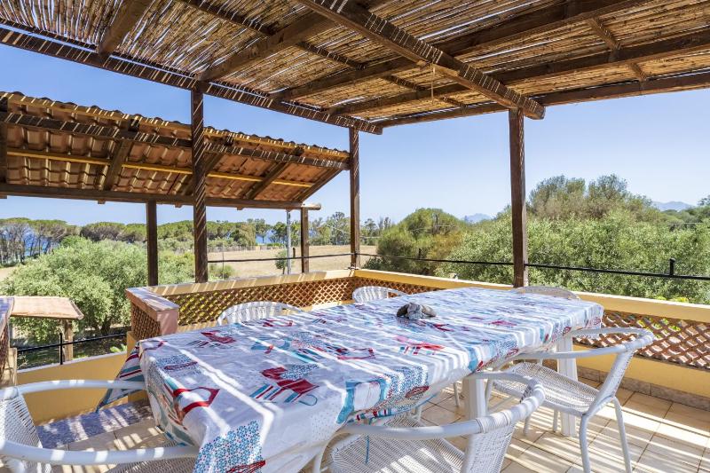 Villa Chicco a Bari Sardo - Lussuosa Casa Vacanze Fronte Mare