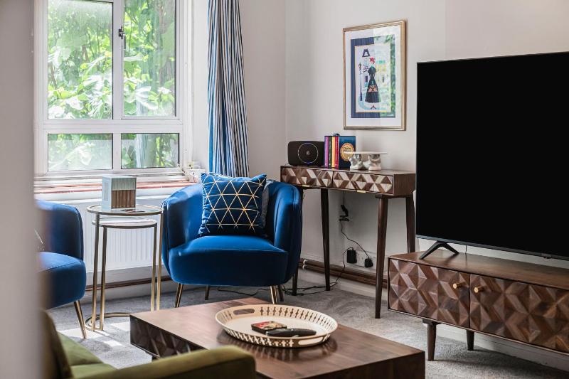 Pass the Keys - Modern Trendy Battersea Apartment — отзывы гостей и цены