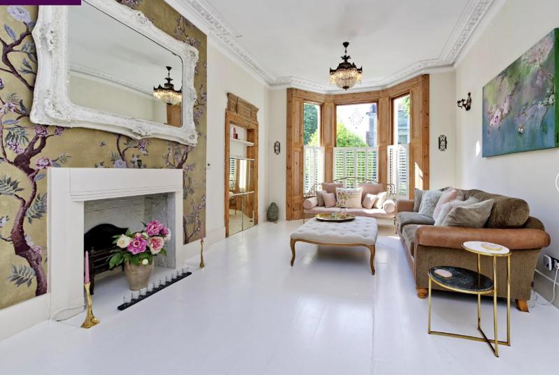 Цены на Notting Hill: Stunning, bright beautiful Flat. W10 в Лондоне