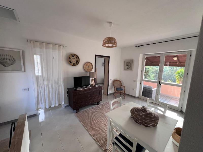 Marzy Home a Cala Liberotto - Appartamenti vista mare