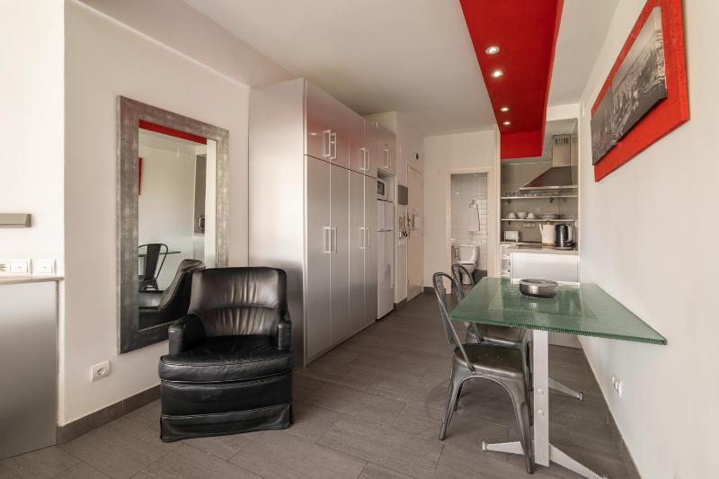 Stay U-nique Apartment Creu Coberta — отзывы гостей и цены
